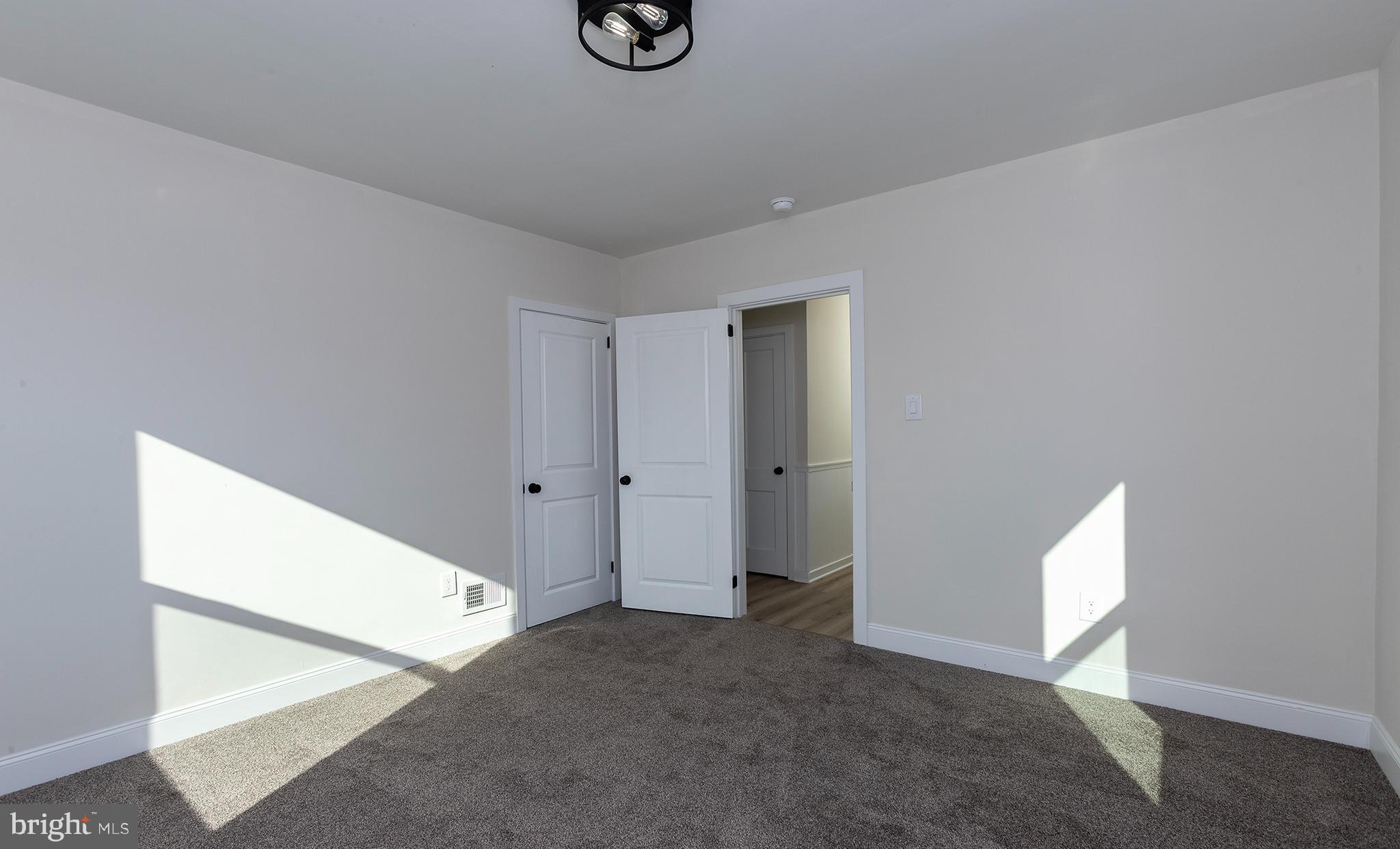 8050 Chambers Hill Road Harrisburg, PA 17111 - Photo 21 of 48