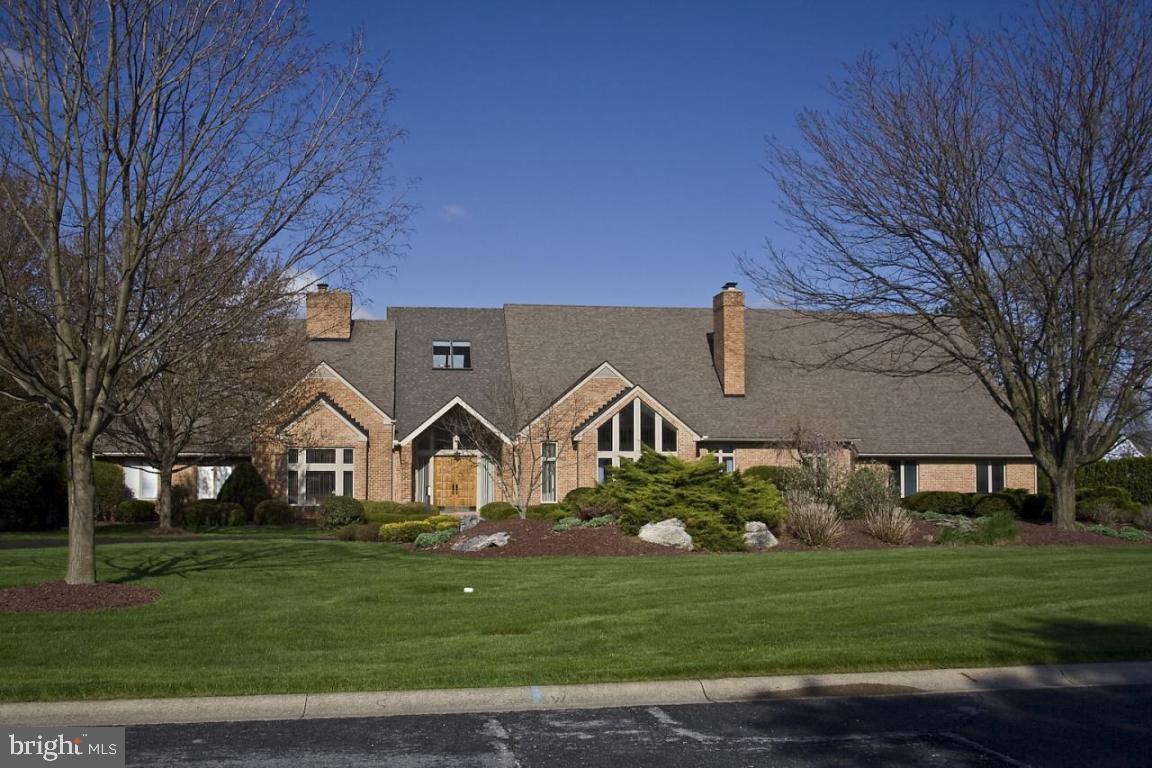 511 Stonehenge Drive Lititz, PA 17543 - Photo 2 of 18 Gallery Image 2