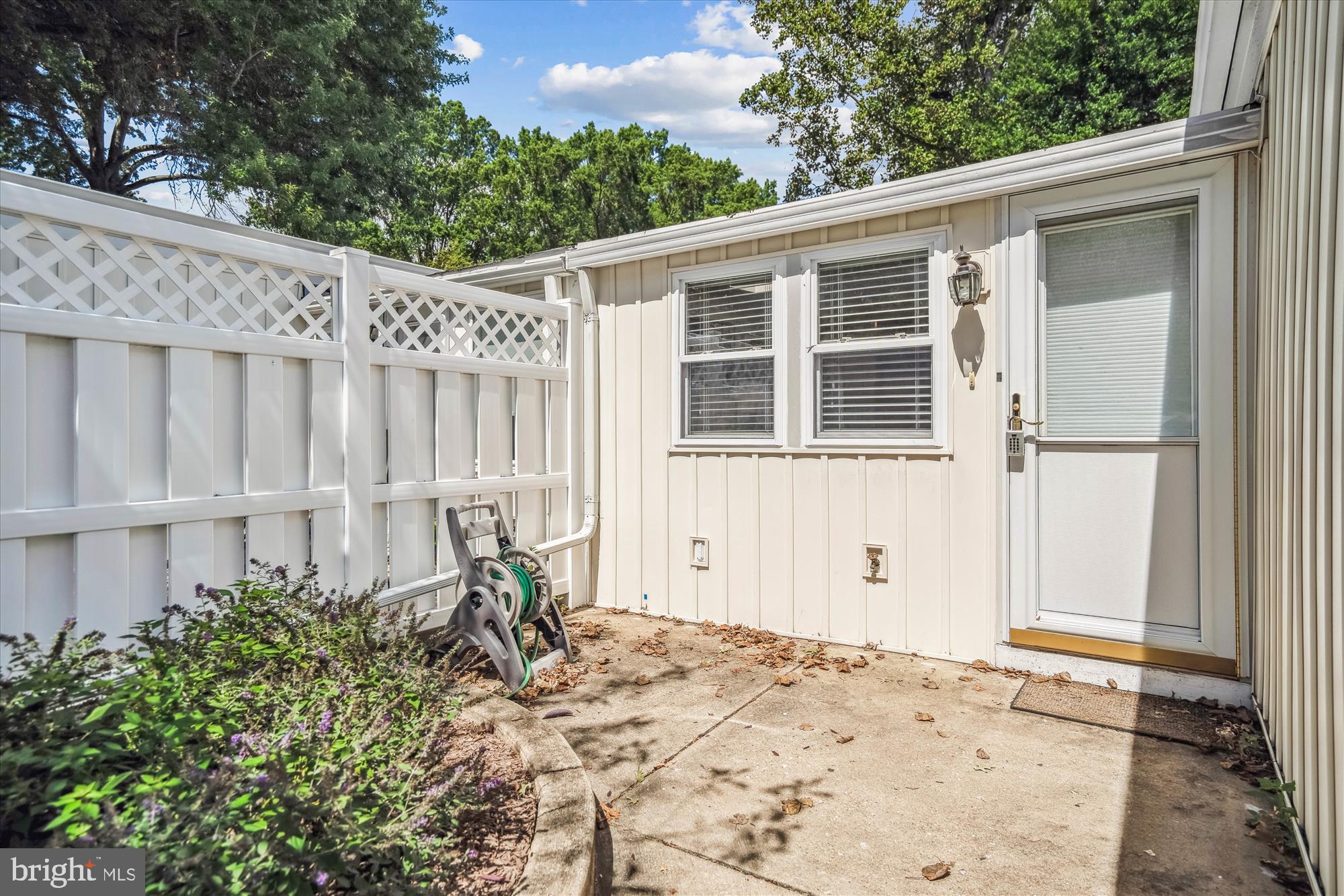 3613 Edelmar Terrace, Unit 131B Silver Spring, MD 20906 - Photo 15 of 24 a house with a outdoor space