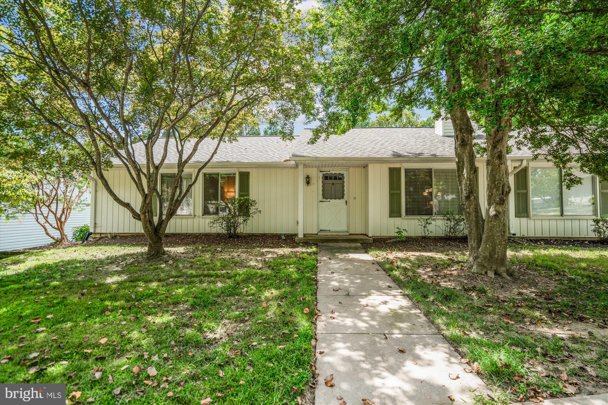 3613 Edelmar Terrace, Unit 131B Silver Spring, MD 20906 - Photo 16 of 24 a front view of a house with garden