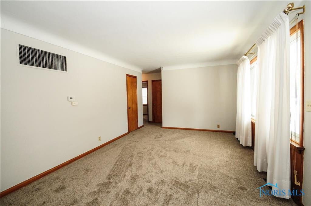 1105 Craig Road Maumee, OH 43537 - Photo 6 of 25 Photo 6