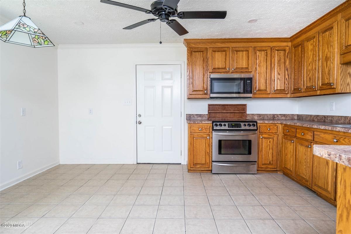 7461 Bethel Church Road Lizella, GA 31052 - Photo 9 of 26 09-DSC06185