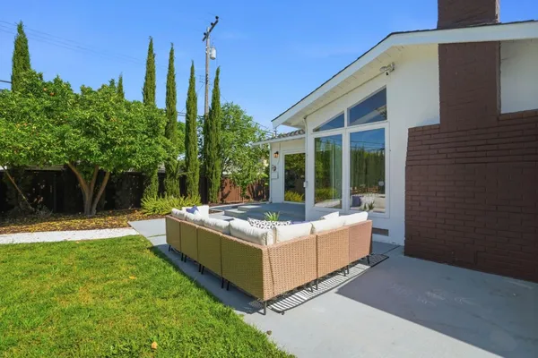 $2,288,888 | 500 Kiely Boulevard, Santa Clara, CA 95051