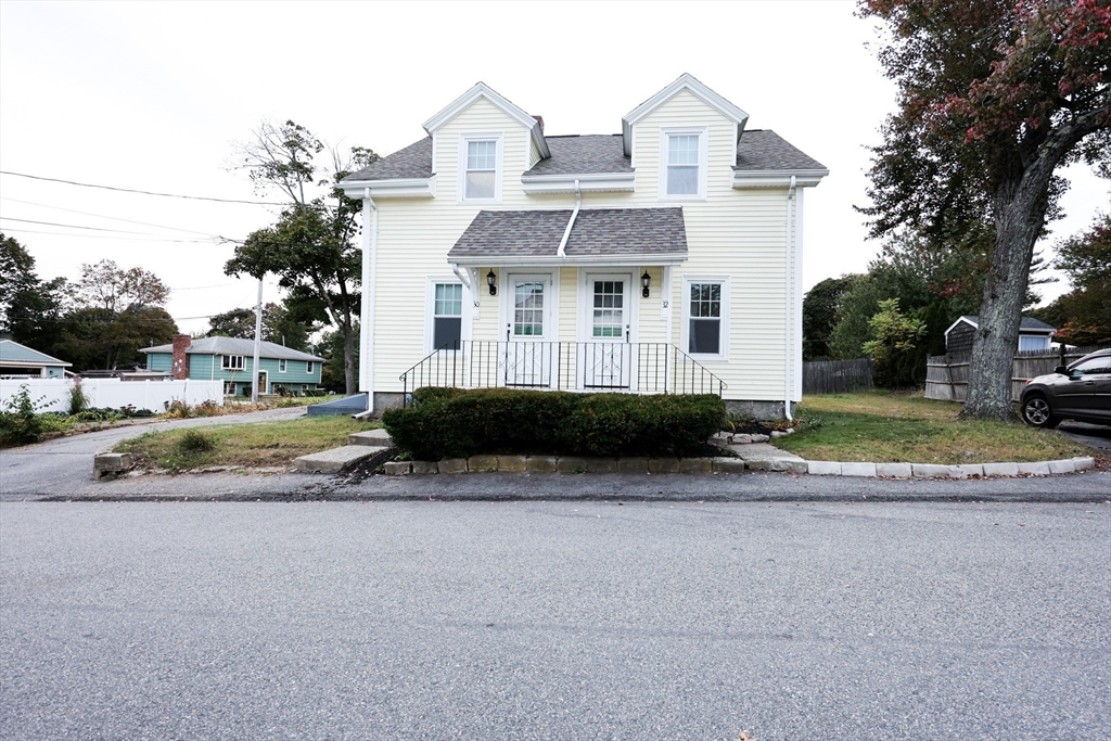 32 Sheppard Avenue, Unit 32 Braintree, MA 02184 - Photo 1 of 12