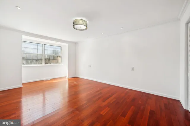 $525,000 | 1986 Greentree Road, Cherry Hill, NJ 08003