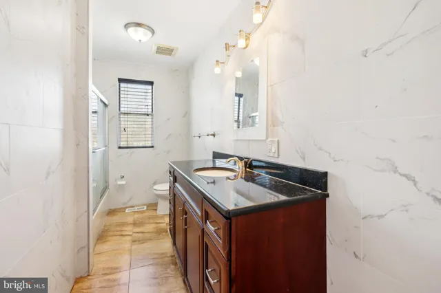 $525,000 | 1986 Greentree Road, Cherry Hill, NJ 08003