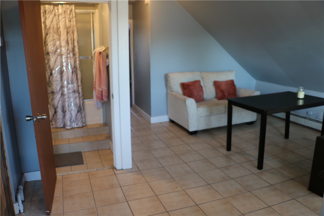 156 Sisson Street Pawtucket, RI 02860 - Photo 38 of 46