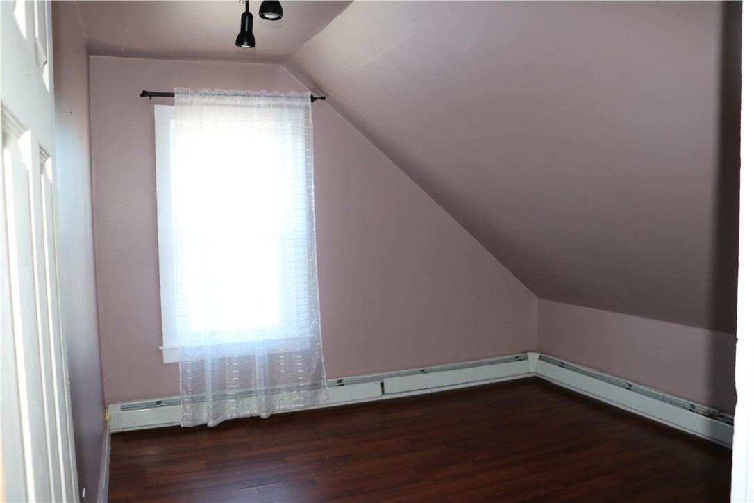 156 Sisson Street Pawtucket, RI 02860 - Photo 39 of 46