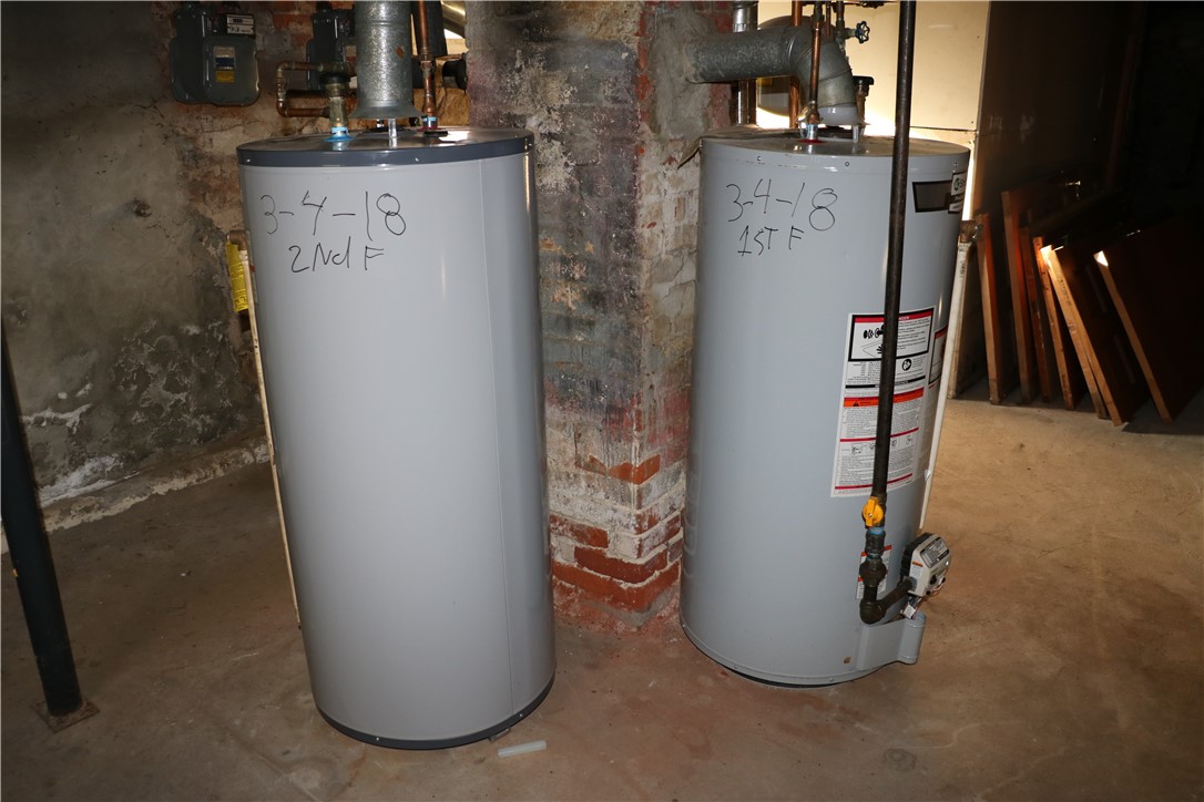 156 Sisson Street Pawtucket, RI 02860 - Photo 44 of 46