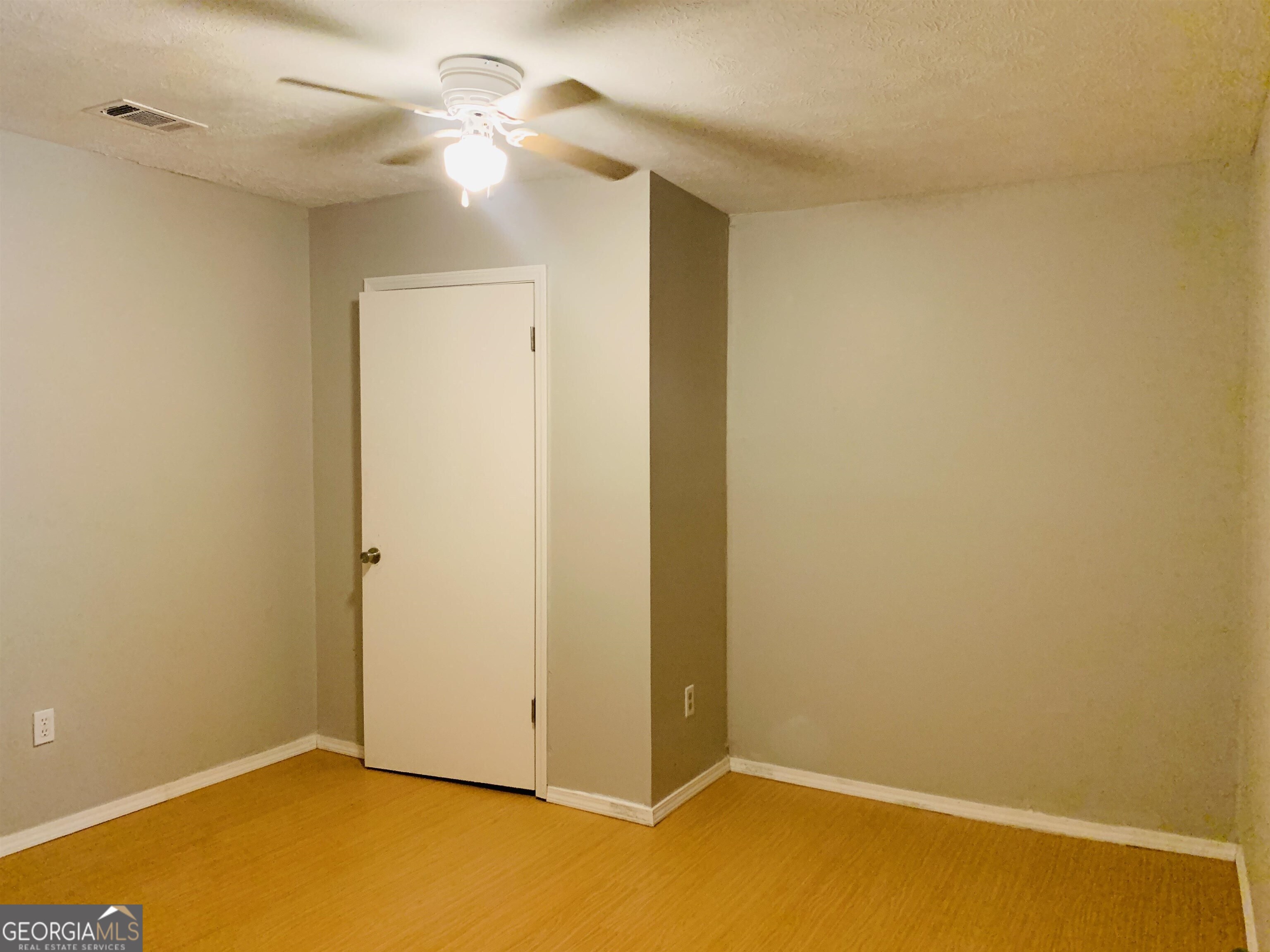 7 Burdette Place, Unit A Newnan, GA 30263 - Photo 12 of 18 a view of an empty room