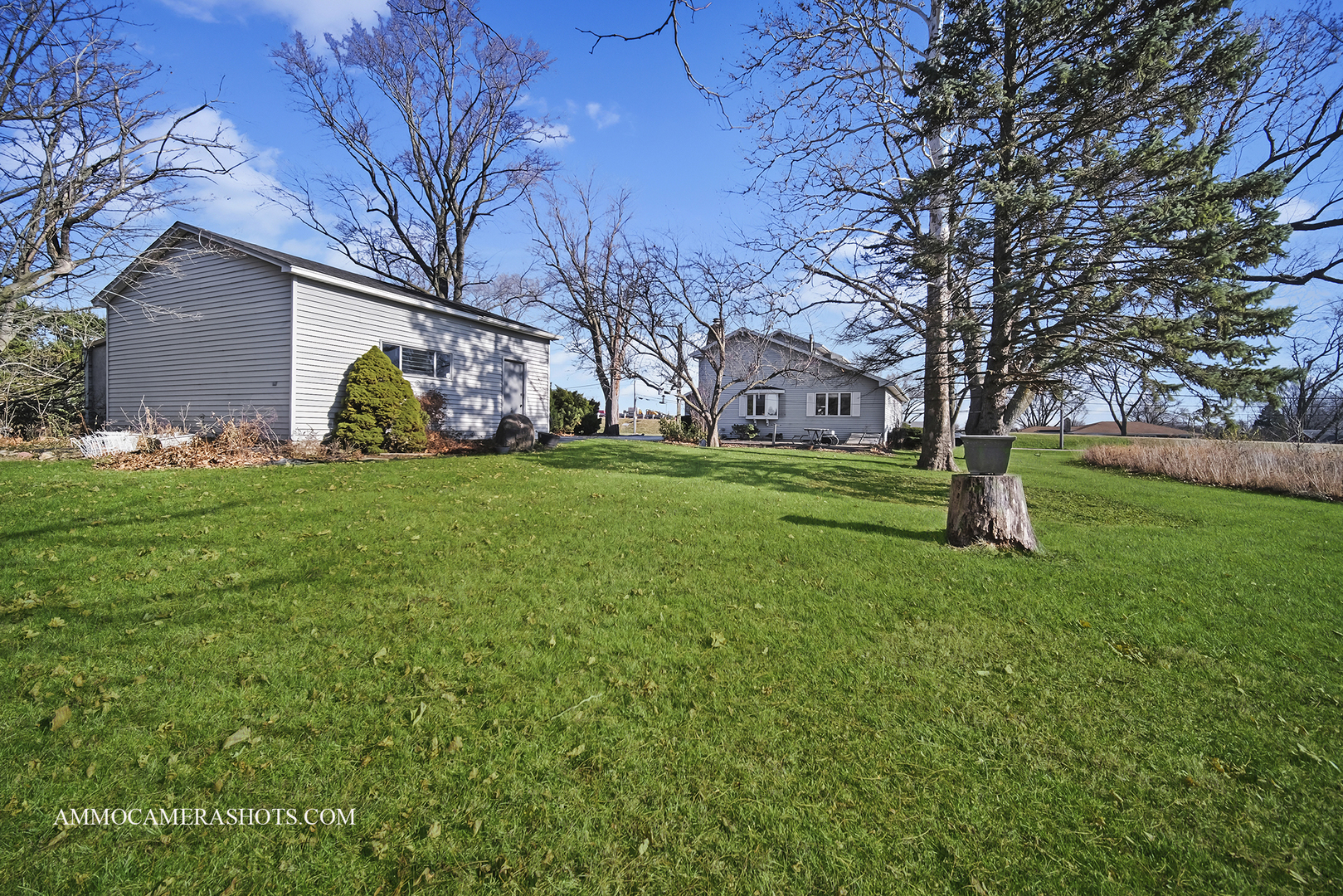 2020 Church Road Aurora, IL 60505 - Photo 4 of 37 a view of a park with large trees