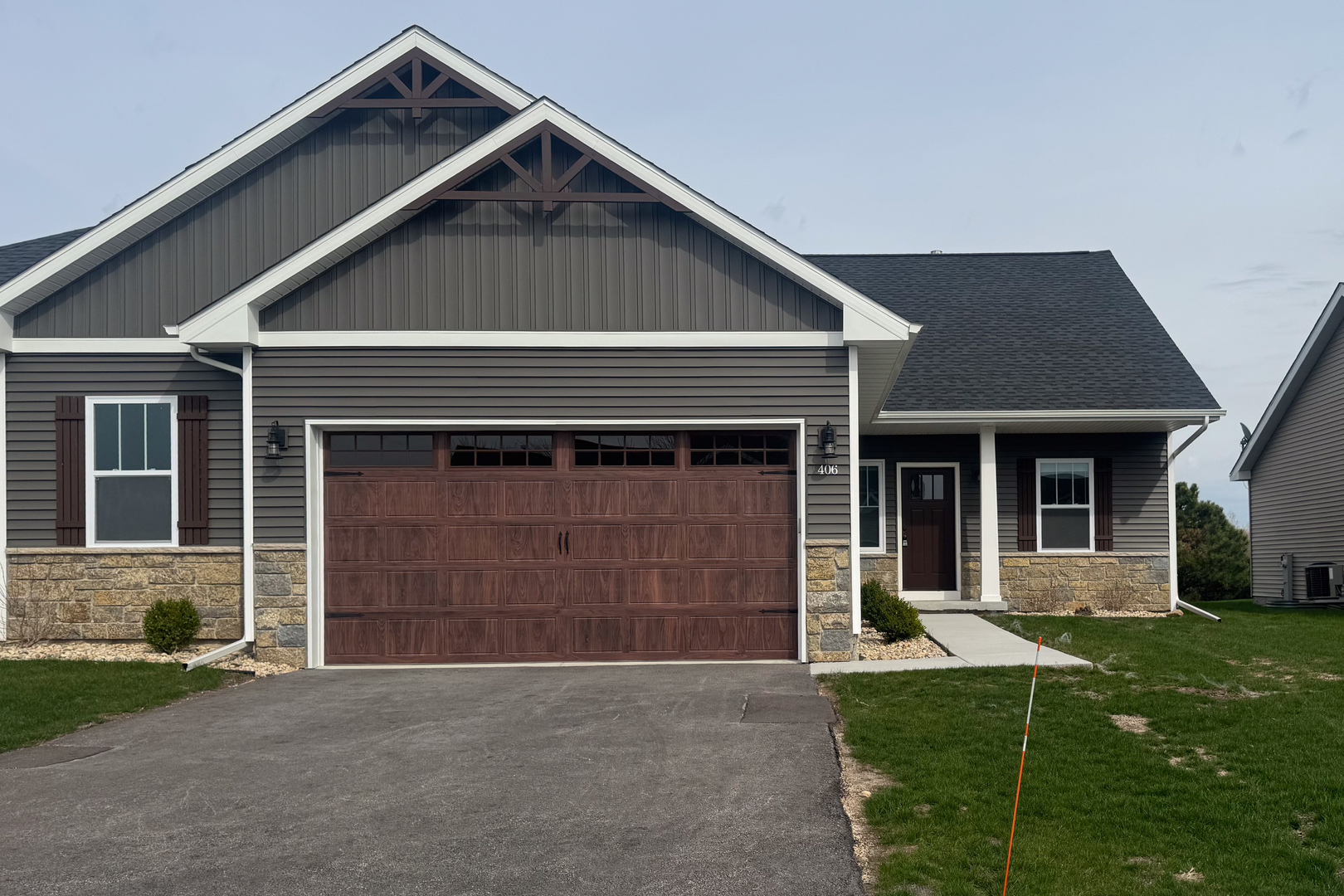406 Anjali Court, Unit R Sycamore, IL 60178 - Photo 2 of 23 Gallery Image 2