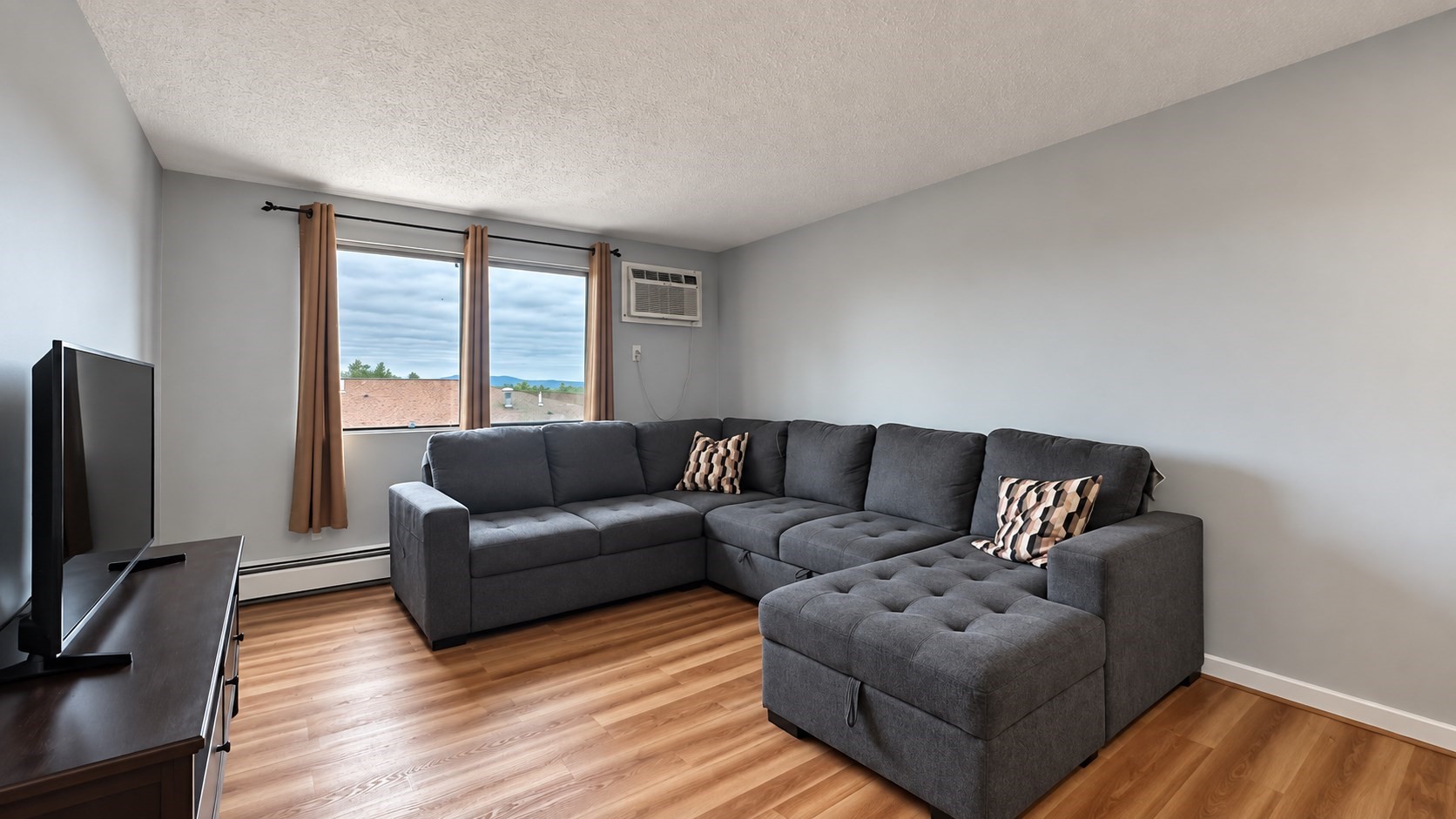 545 Calef Road, Unit 23 Manchester, NH 03103 - Photo 13 of 20 Gallery Image 13