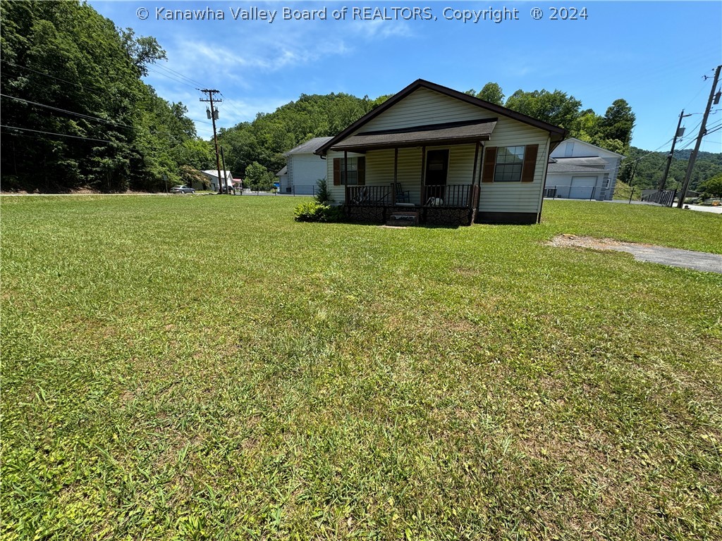 47 Long Fork Road Chapmanville, WV 25508 - Photo 17 of 17 Gallery Image 17