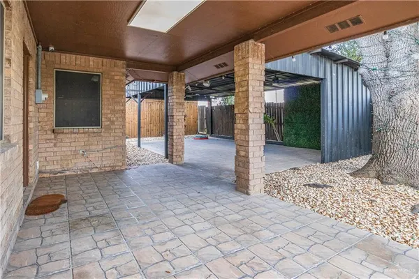 $1,750 | 1709 Calle Tulipan, San Juan, TX 78589