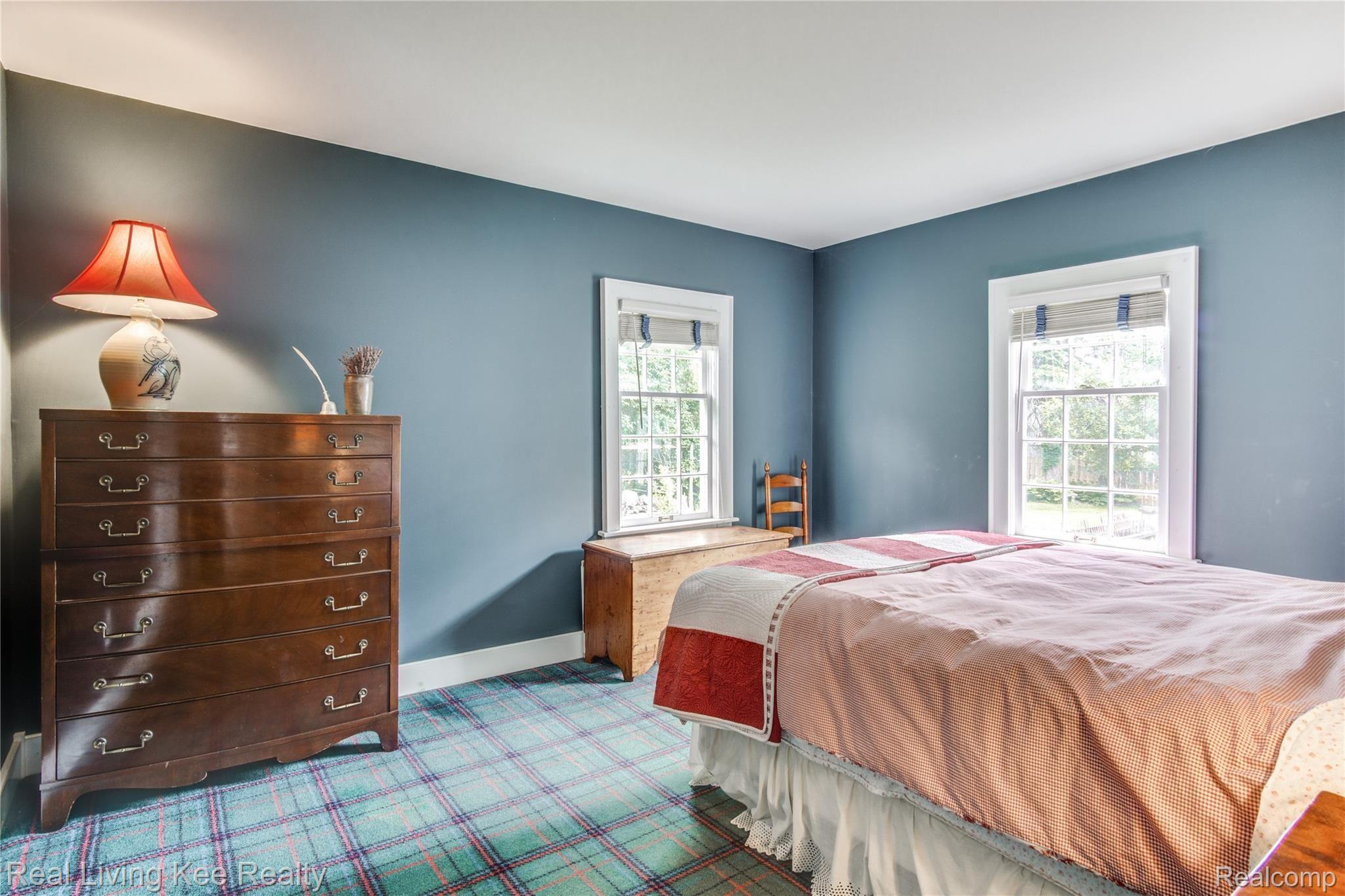 960 East Tienken Road Rochester, MI 48306 - Photo 33 of 56 Interiors 39.jpg