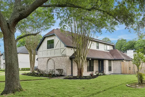 $650,000 | 2923 Kenross Street, Houston, TX 77043