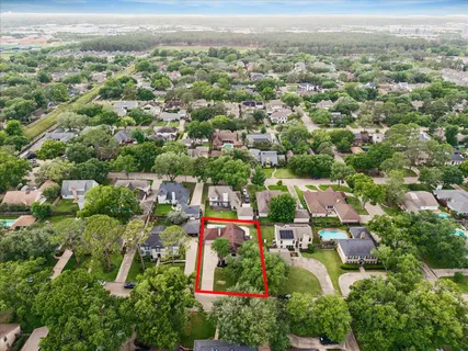 $650,000 | 2923 Kenross Street, Houston, TX 77043