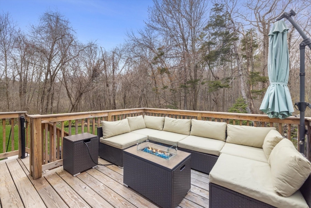 184 Booth Hill Road Scituate, MA 02066 - Photo 19 of 24