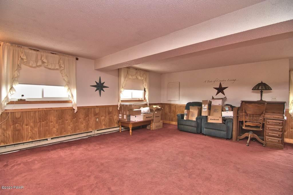 682 Stock Farm Road Lake Ariel, PA 18436 - Photo 48 of 78 Family Room