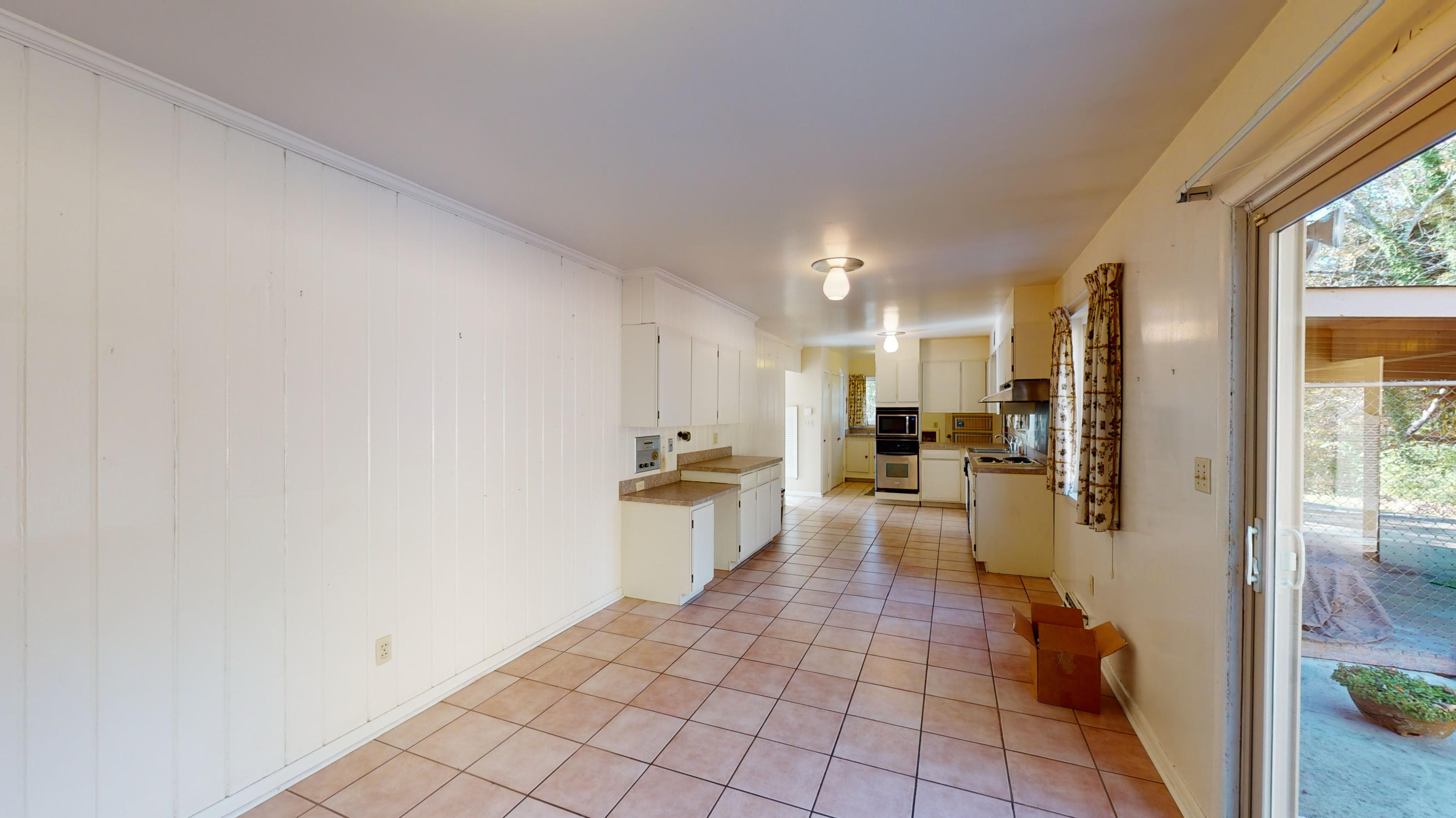 118 Canterbury Road Oak Ridge, TN 37830 - Photo 16 of 28 118-Canterbury-Rd-11102020_174043