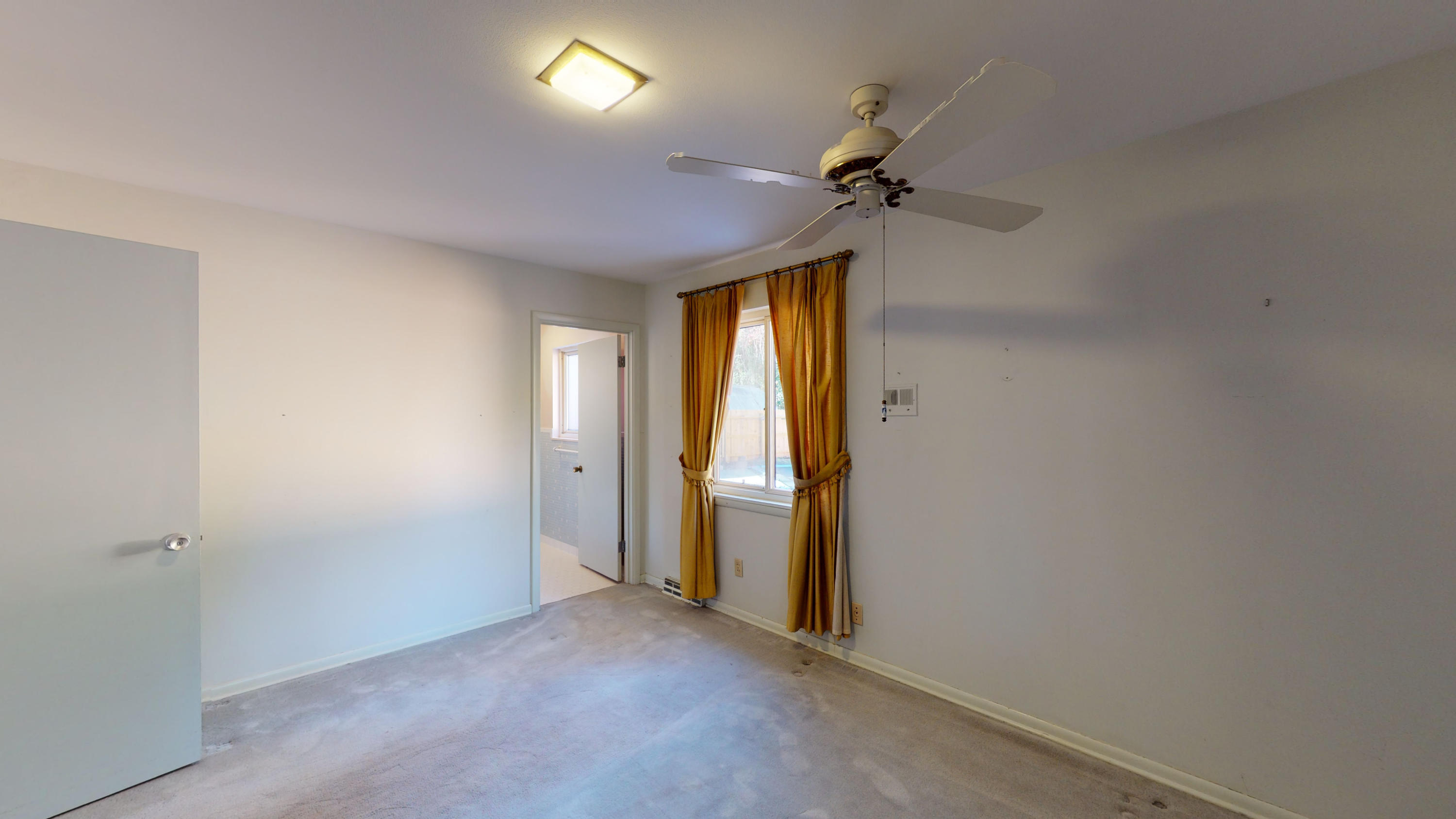 118 Canterbury Road Oak Ridge, TN 37830 - Photo 17 of 28 118-Canterbury-Rd-11102020_174145