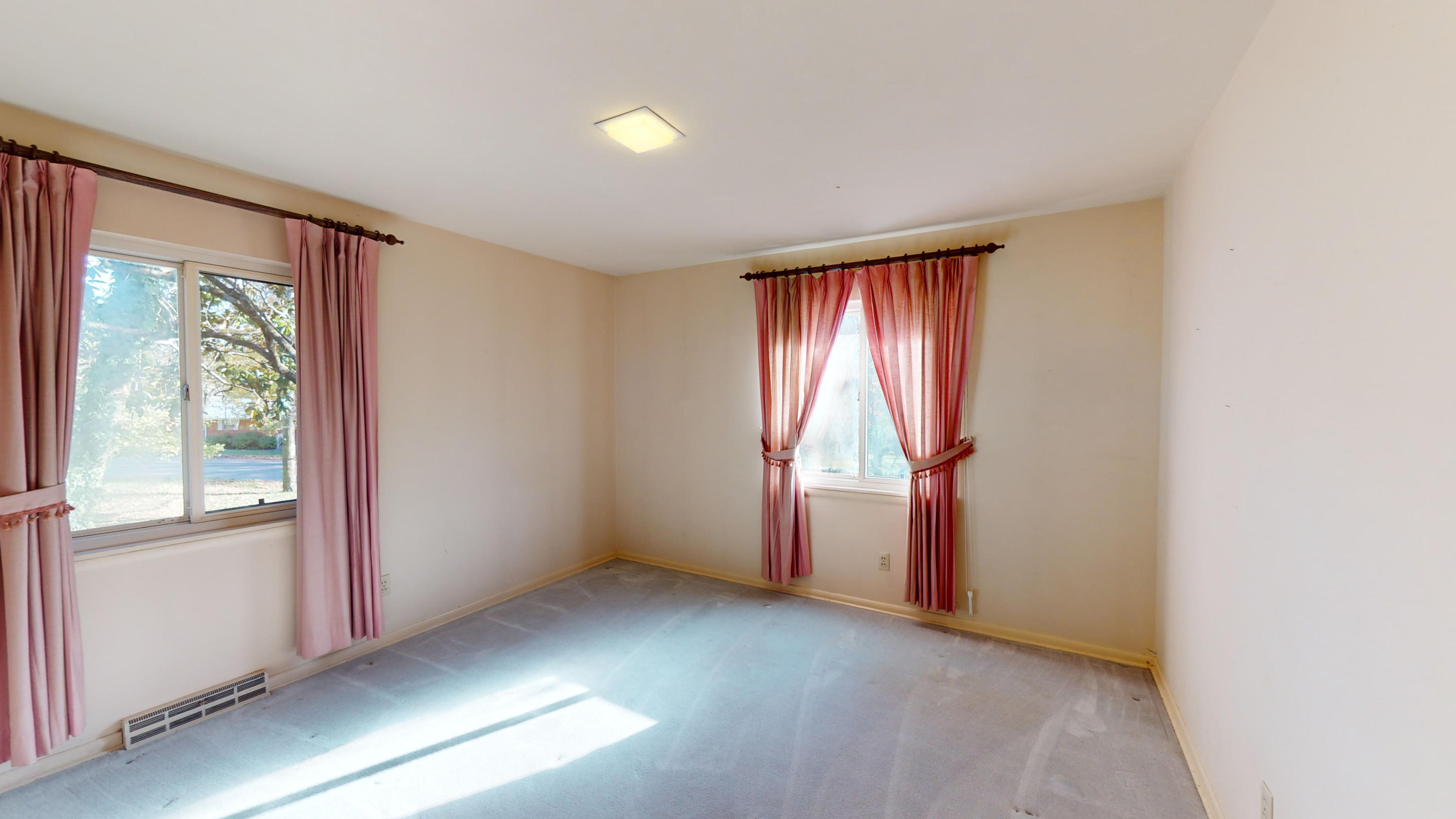 118 Canterbury Road Oak Ridge, TN 37830 - Photo 20 of 28 118-Canterbury-Rd-11102020_174230