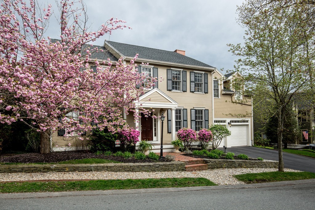 3 Westledge Road Marblehead, MA 01945 - Photo 2 of 30