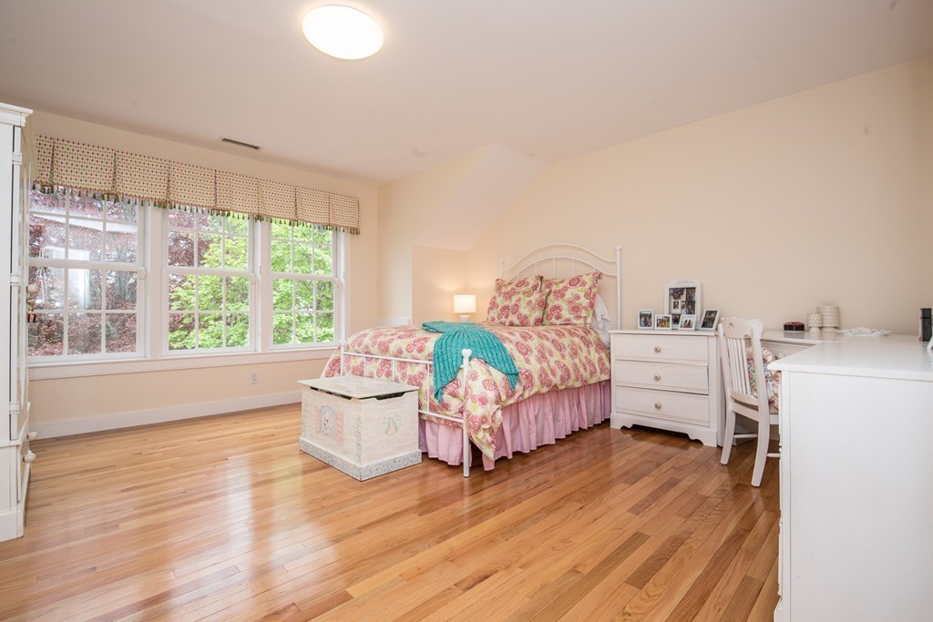 3 Westledge Road Marblehead, MA 01945 - Photo 22 of 30