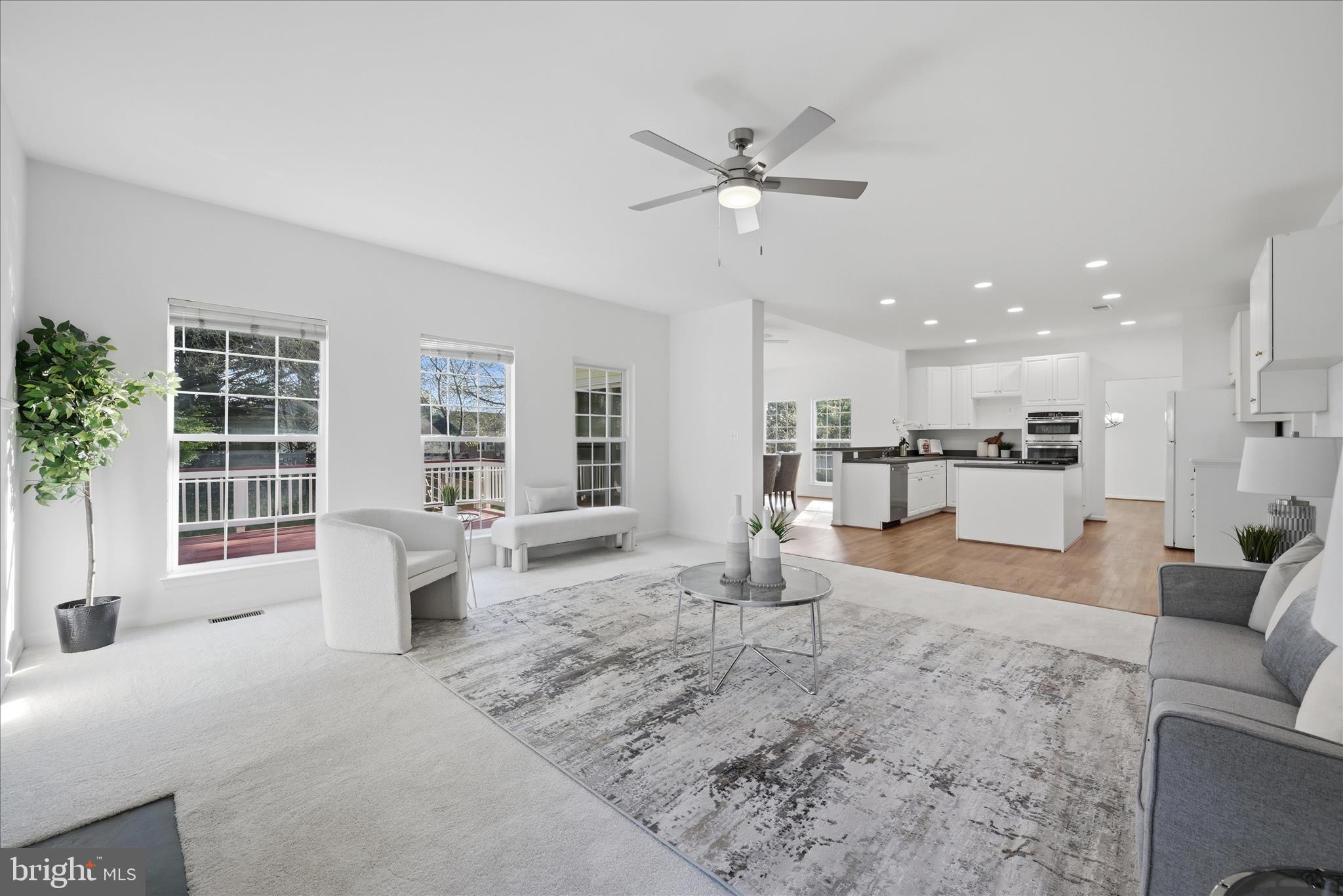 17550 Deavers Court Hamilton, VA 20158 - Photo 14 of 64 Family Room