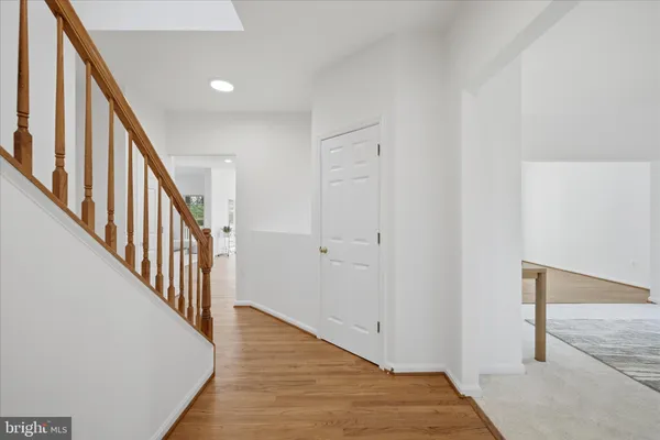 $850,000 | 17550 Deavers Court, Hamilton, VA 20158