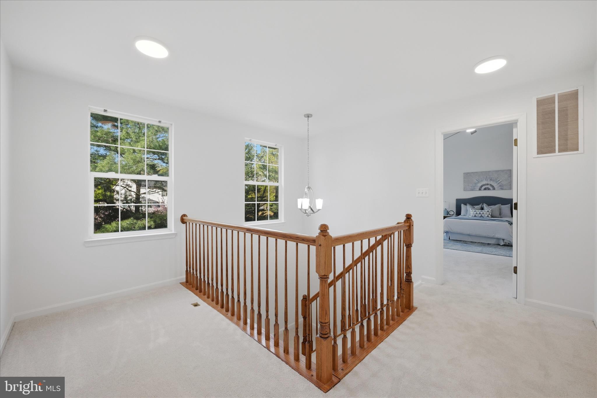 17550 Deavers Court Hamilton, VA 20158 - Photo 30 of 64 Upstairs Landing
