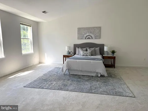 $850,000 | 17550 Deavers Court, Hamilton, VA 20158