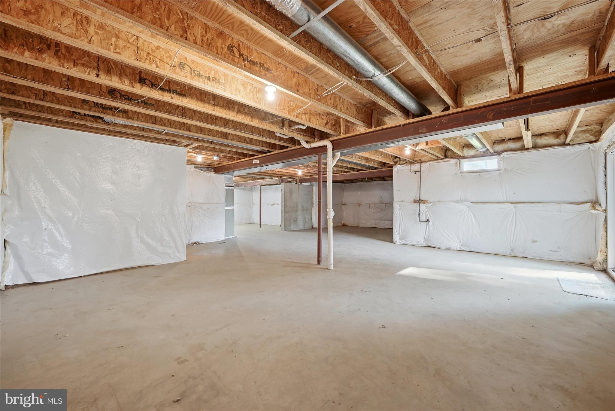 17550 Deavers Court Hamilton, VA 20158 - Photo 49 of 64 Lower Level