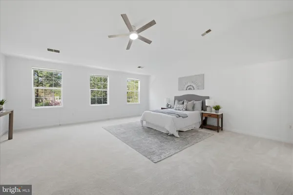 $850,000 | 17550 Deavers Court, Hamilton, VA 20158