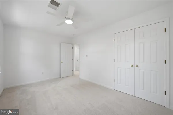 $850,000 | 17550 Deavers Court, Hamilton, VA 20158