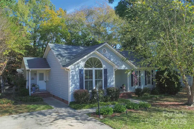 $364,900 | 664 Tryon Place, Gastonia, NC 28054