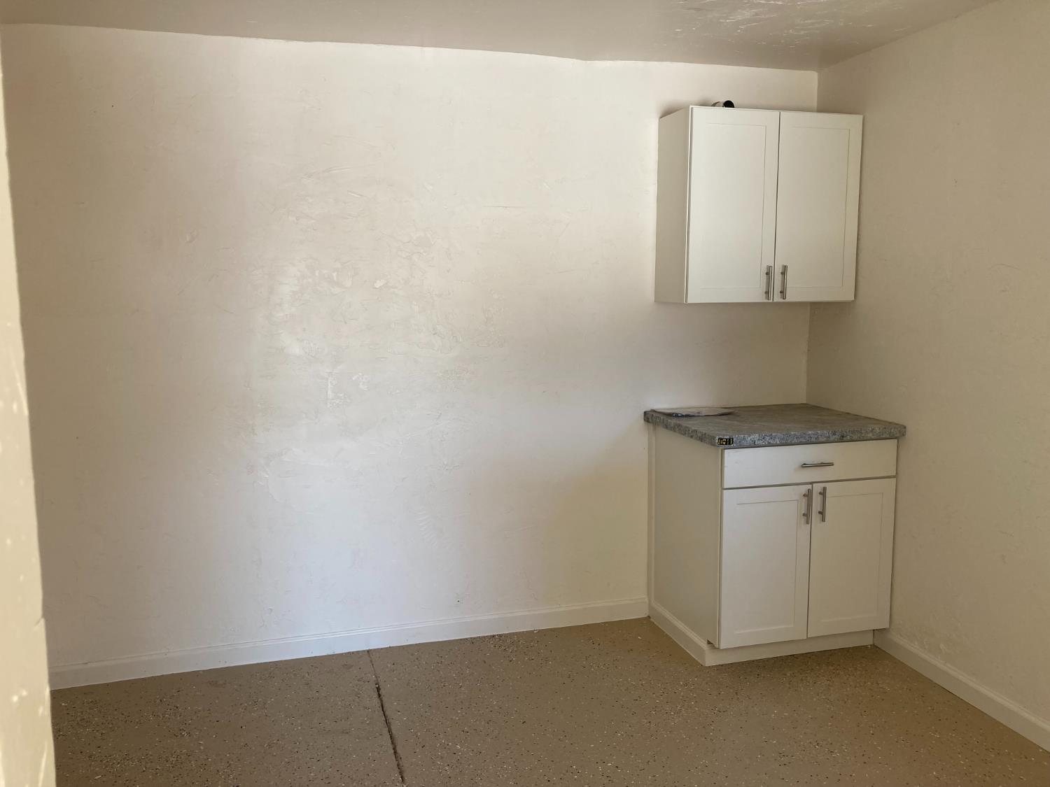 322 Kerr Avenue Modesto, CA 95354 - Photo 11 of 12