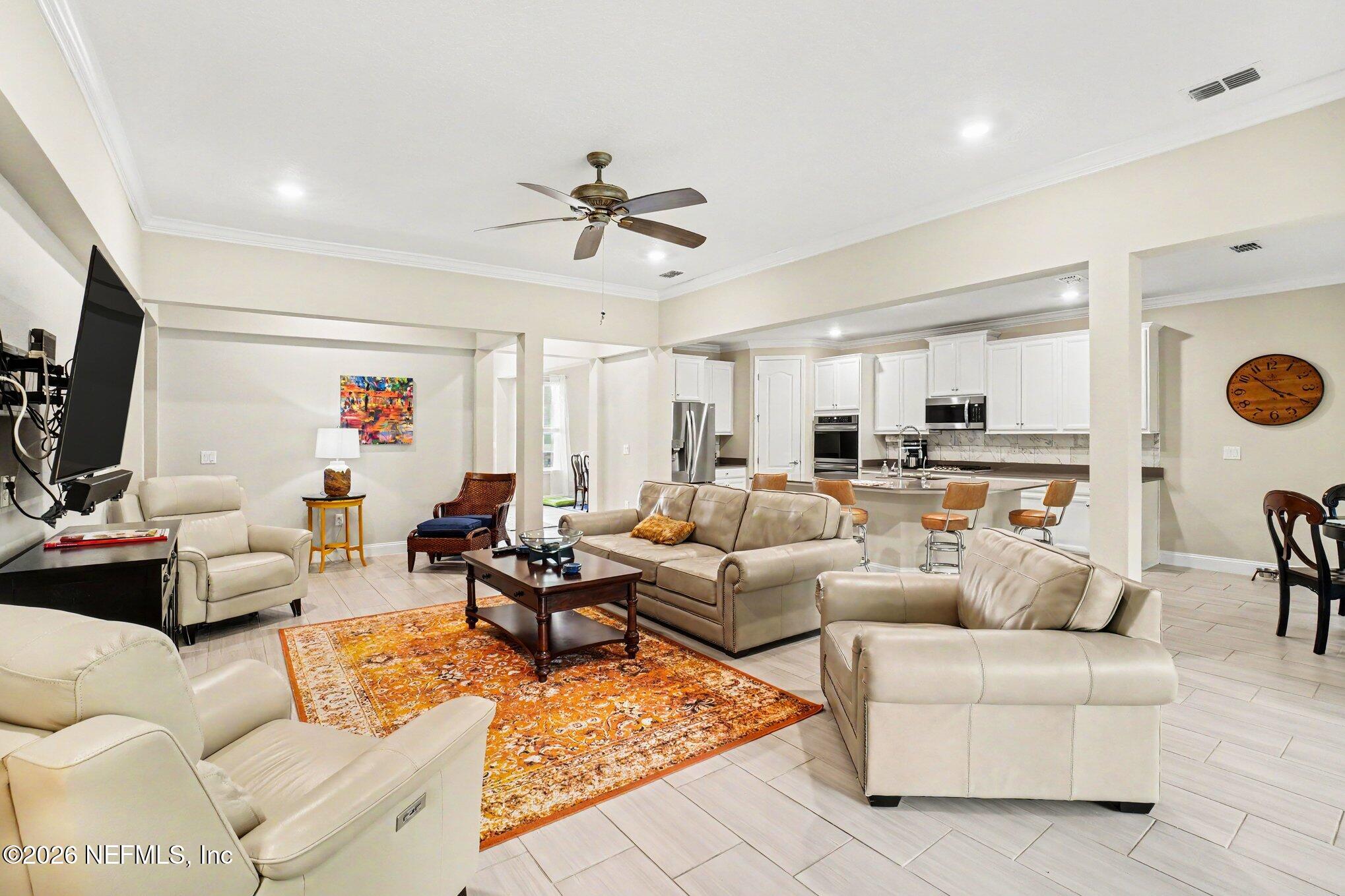 166 Oleta Way St. Augustine, FL 32095 - Photo 4 of 28 004_file_3360