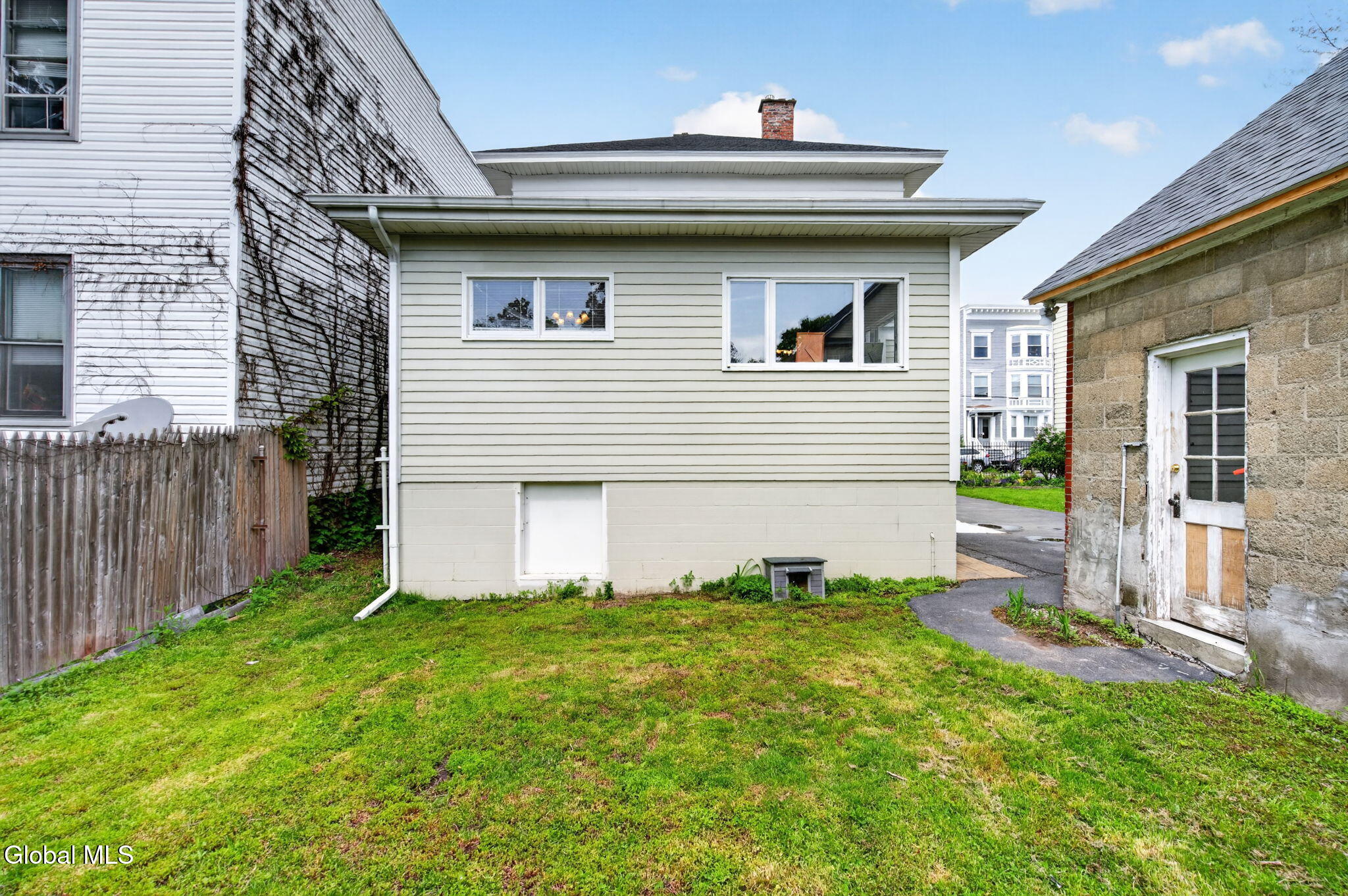 446 Yates Street Albany, NY 12208 - Photo 51 of 53 10-web-or-mls-466-yates-st