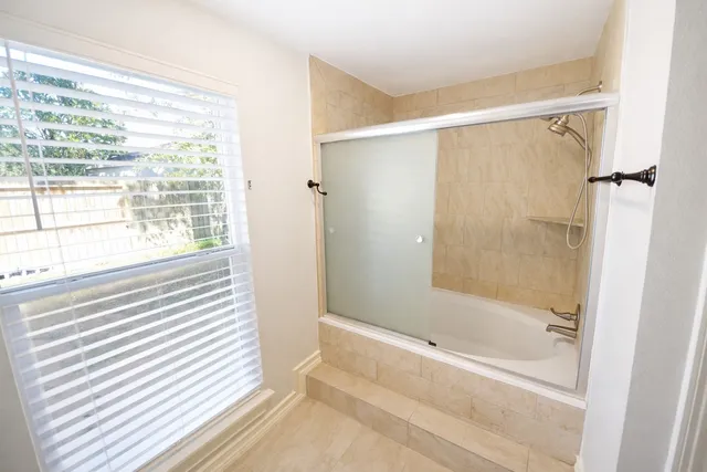 $2,275 | 15702 Tumbling Rapids Drive, Houston, TX 77084