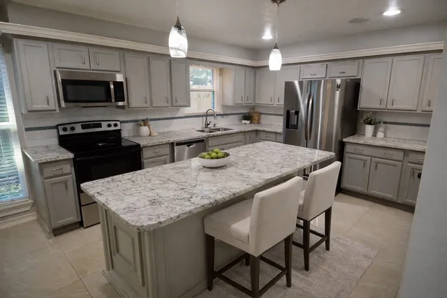 $2,275 | 15702 Tumbling Rapids Drive, Houston, TX 77084