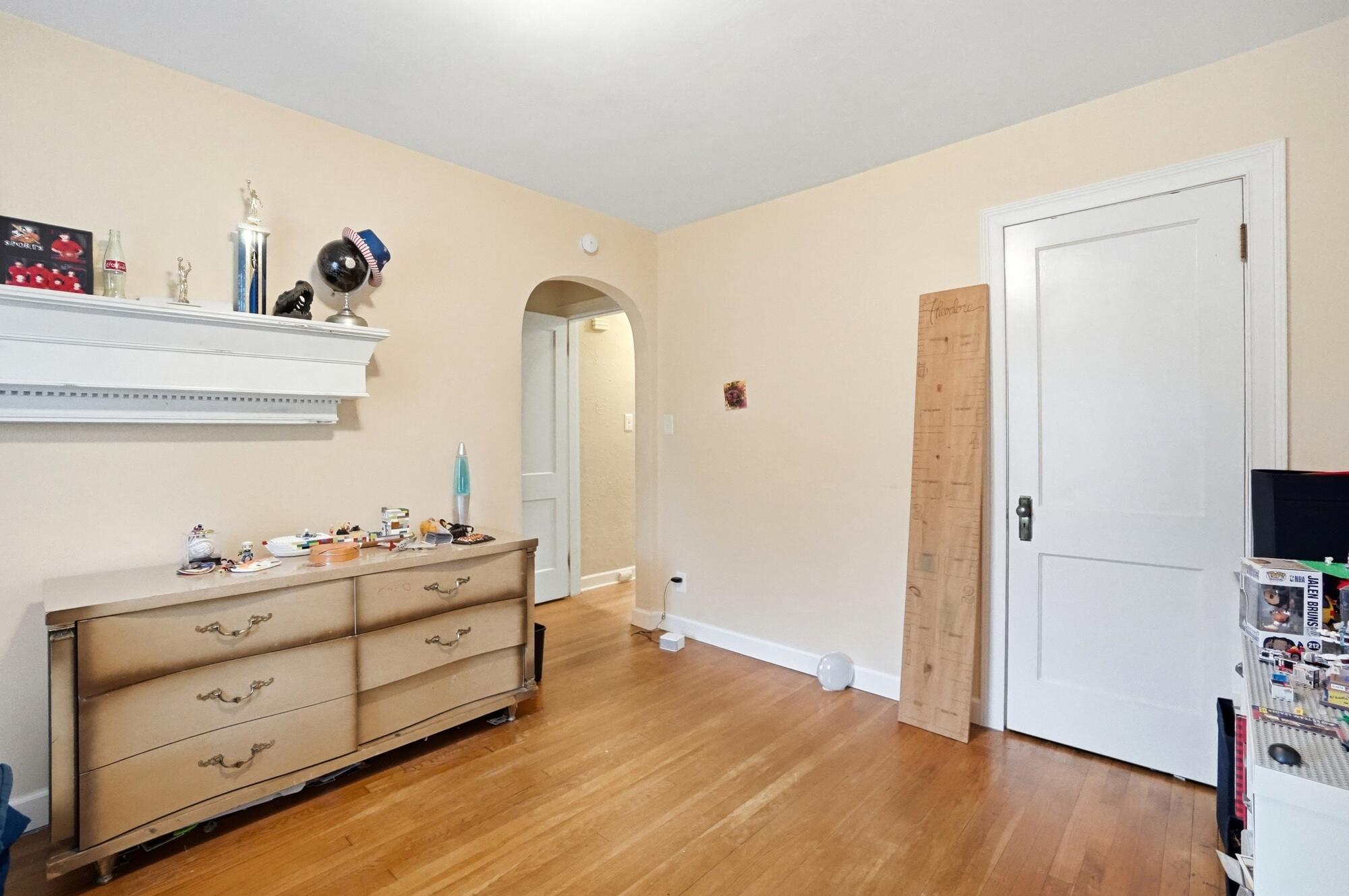 1437 Doddington Road Dayton, OH 45409 - Photo 20 of 44 094
