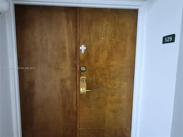 $262,600 | 11800 Southwest 18th Street, Unit 5294, Miami, FL 33175