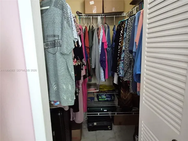 $262,600 | 11800 Southwest 18th Street, Unit 5294, Miami, FL 33175