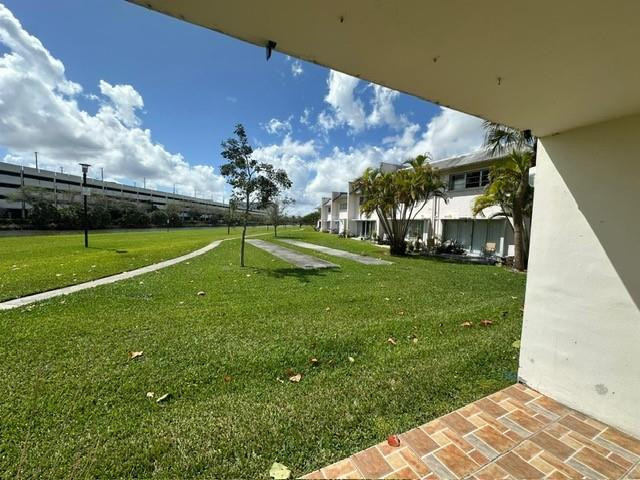 7330 Southwest 82nd Street, Unit B115 Miami, FL 33143 - Photo 2 of 19 a view of a volley ball court