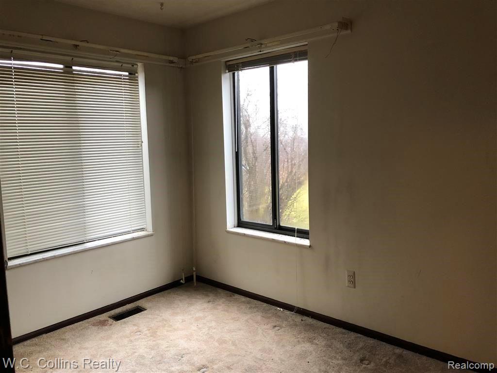 5308 Millis Road North Branch, MI 48461 - Photo 11 of 24 IMG_1060.JPG