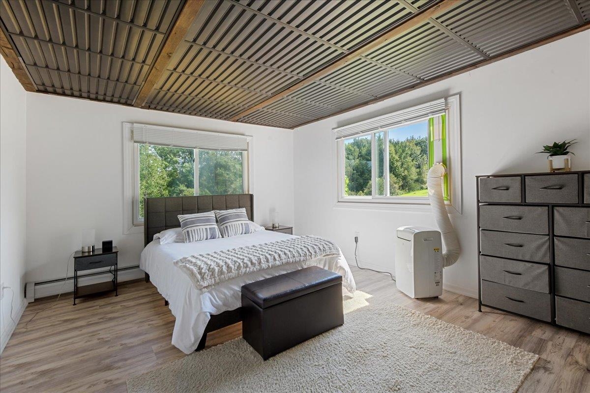 2239 Oak Hill Road Williston, VT 05495 - Photo 16 of 24 Gallery Image 16