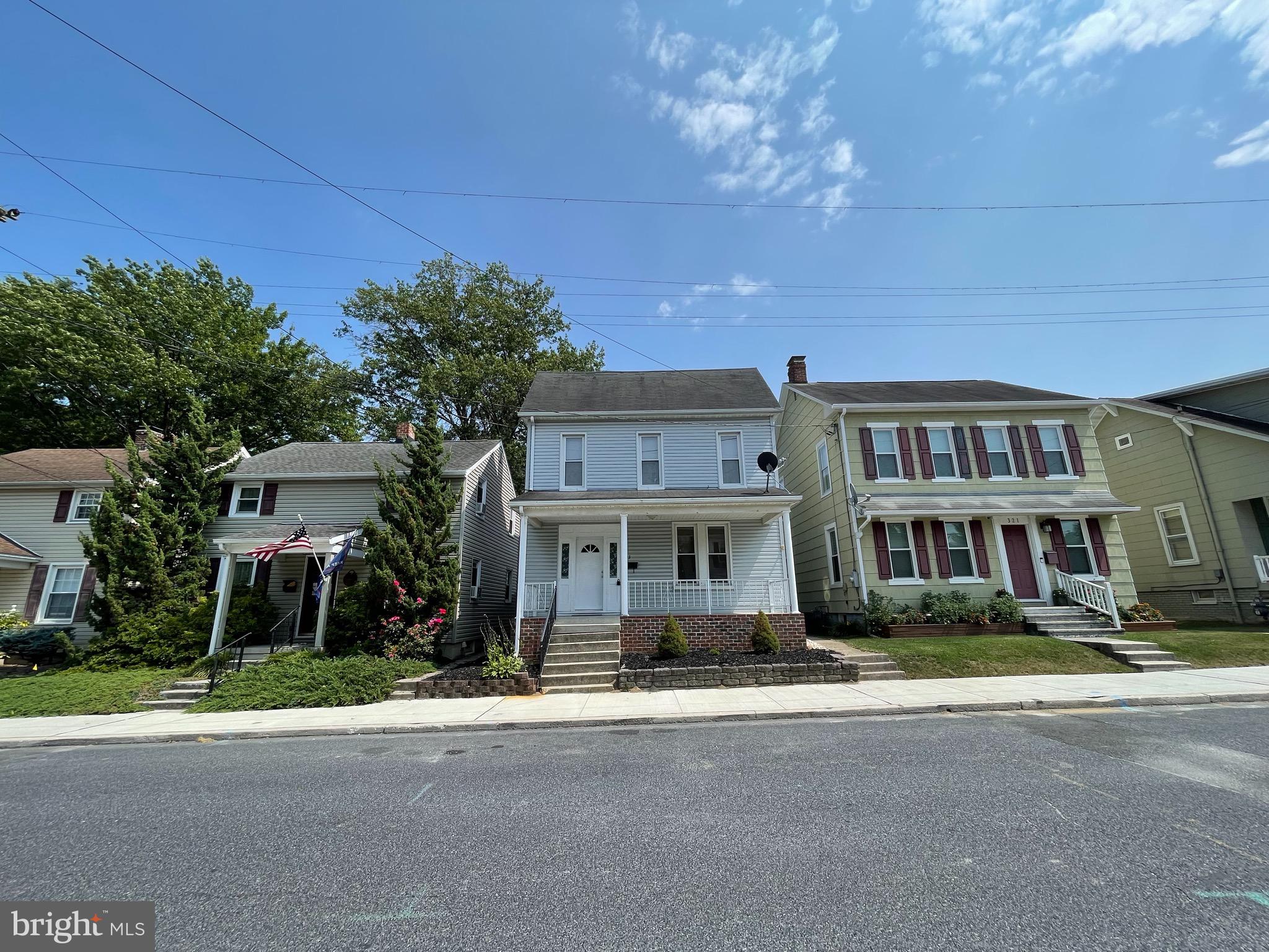 323 Spring Avenue Hanover, PA 17331 - Photo 2 of 37 Gallery Image 2
