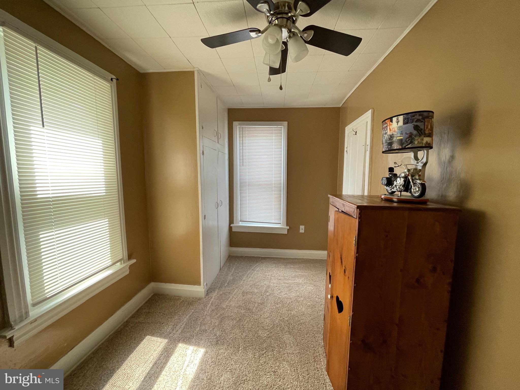 323 Spring Avenue Hanover, PA 17331 - Photo 27 of 37 Gallery Image 27